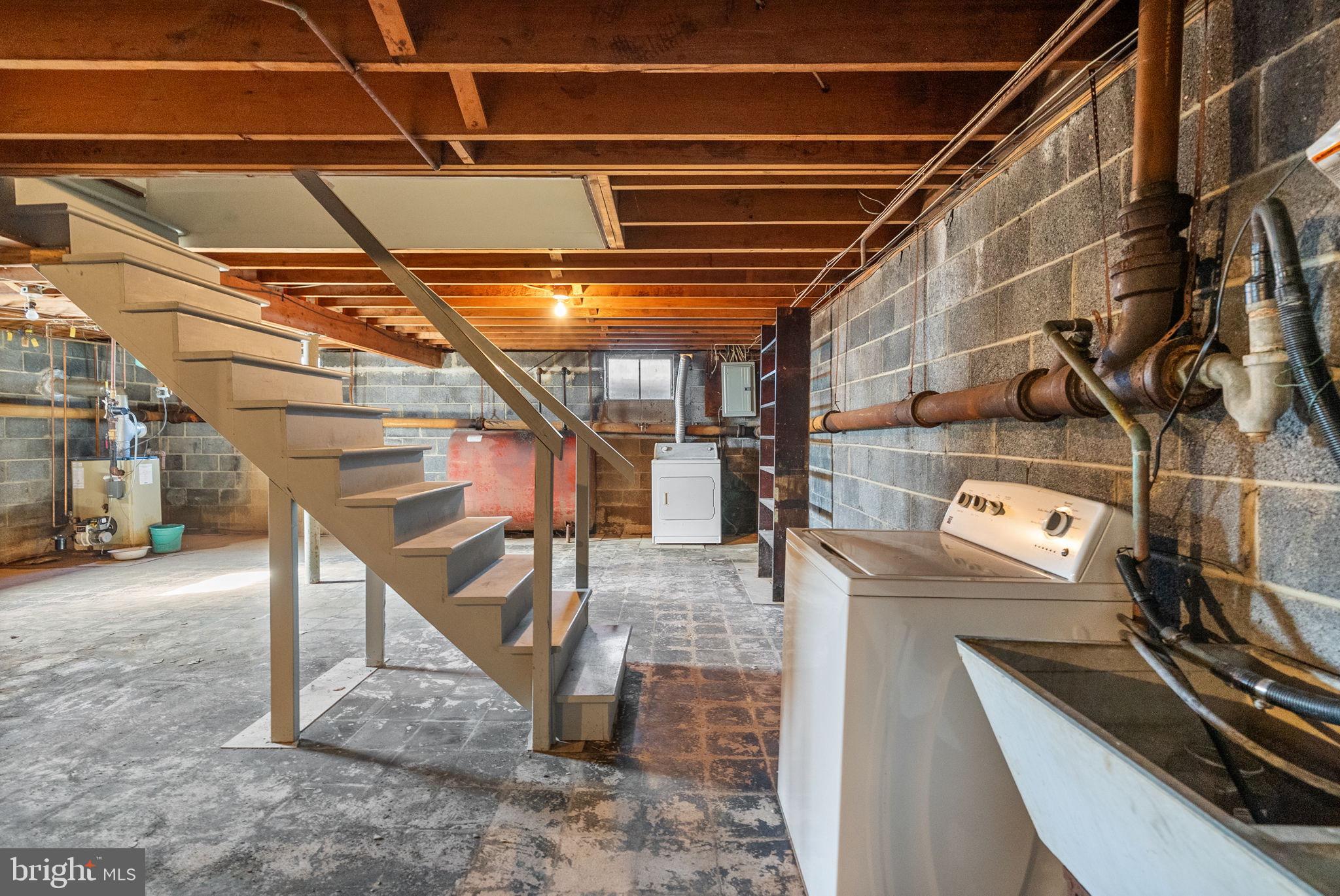 MAPLE GLEN - Residential