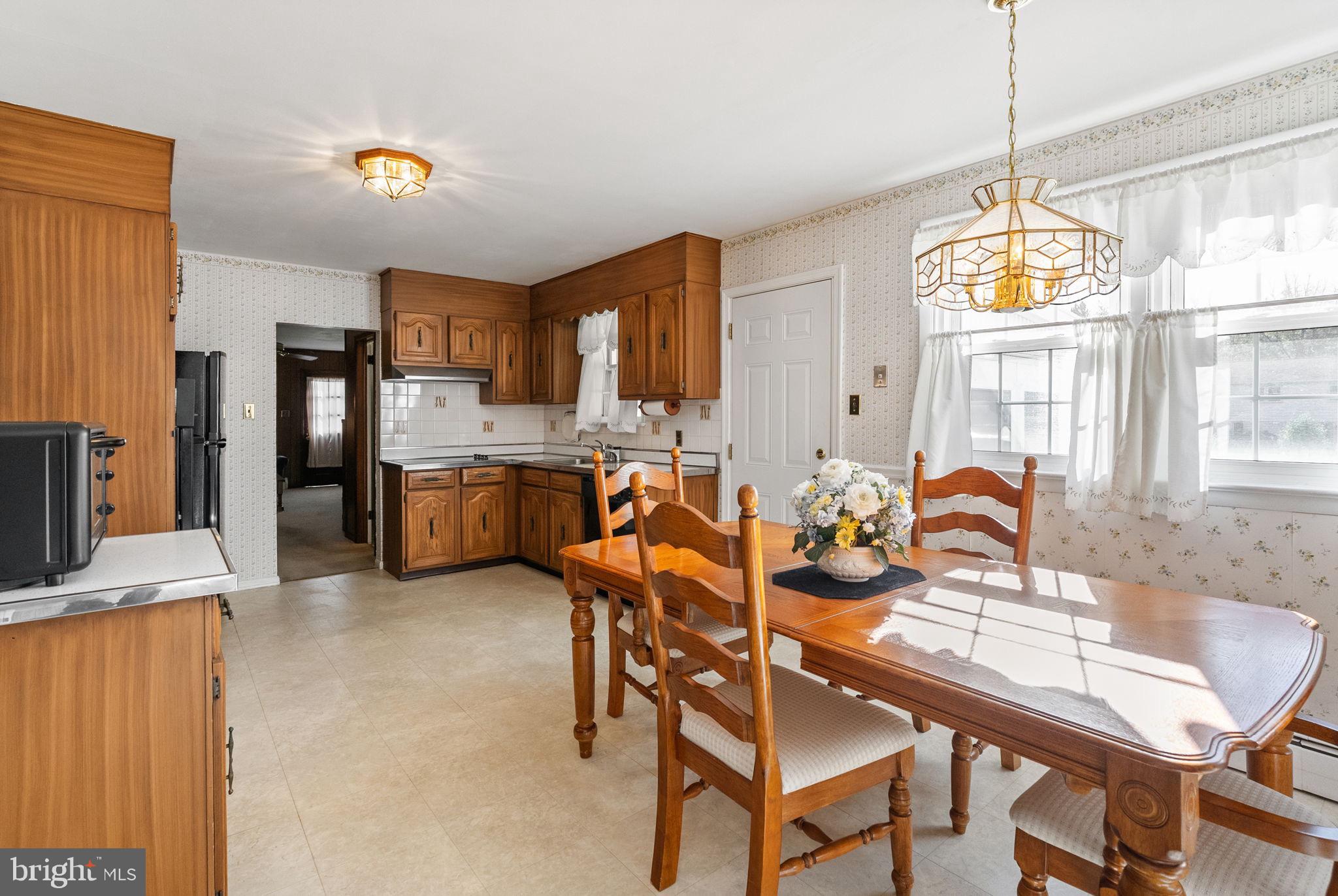 MAPLE GLEN - Residential