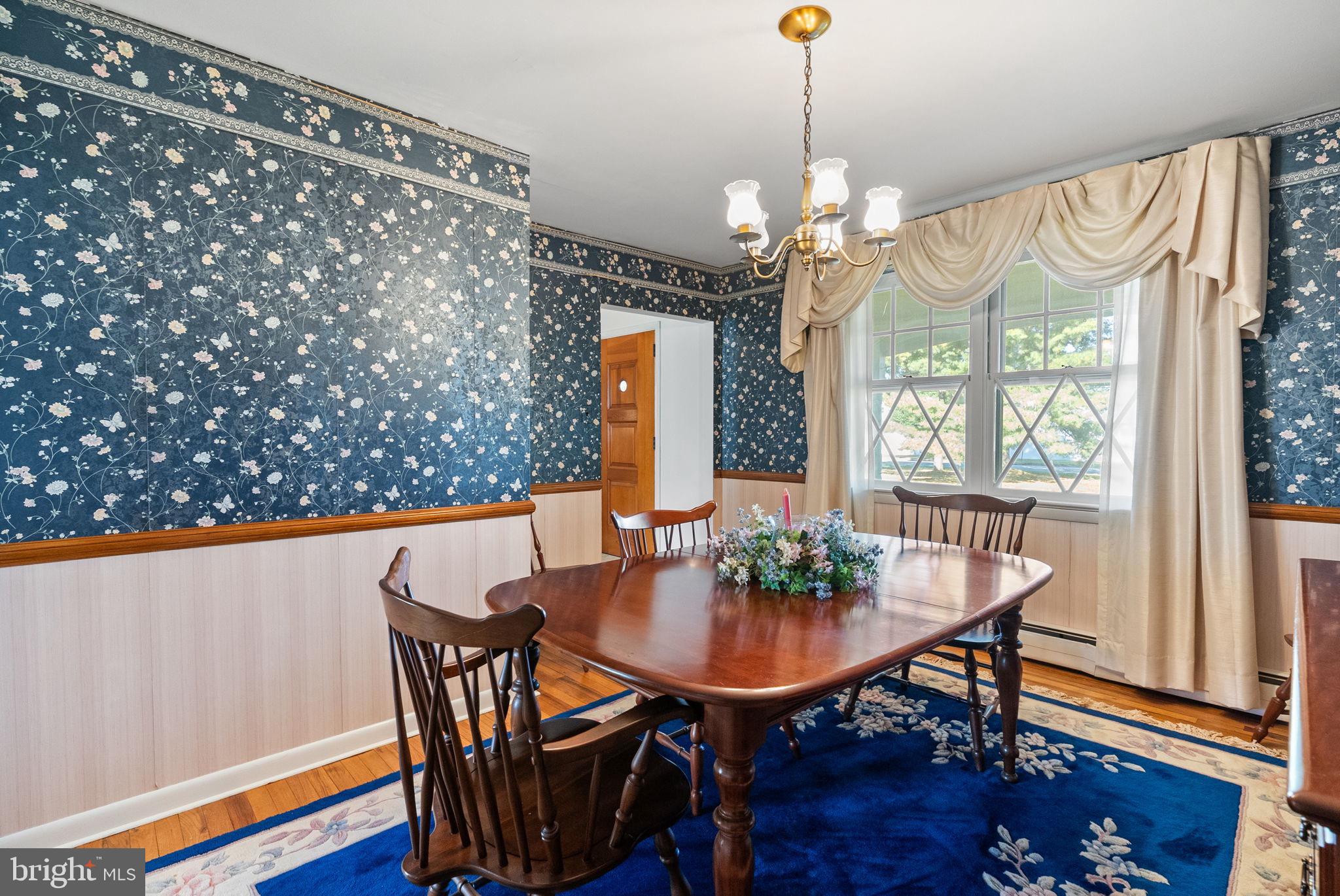 MAPLE GLEN - Residential