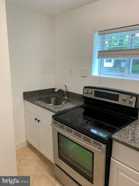 YATES VILLAGE - Residential Lease