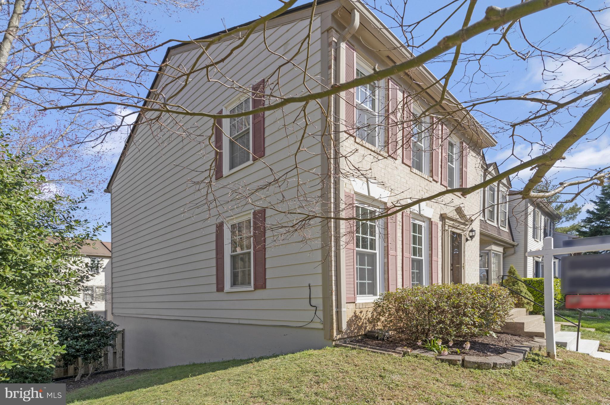 COLONY PARK - Residential