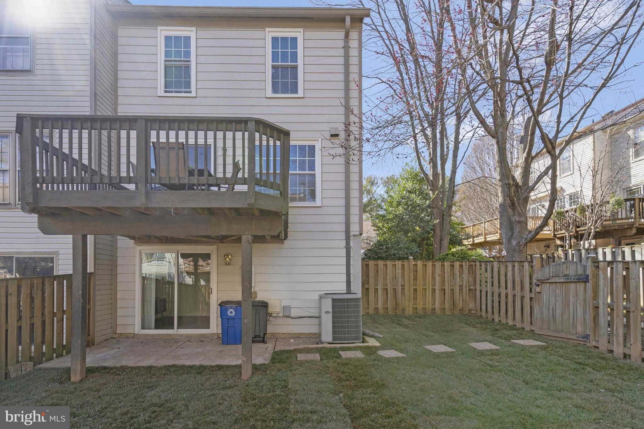 COLONY PARK - Residential