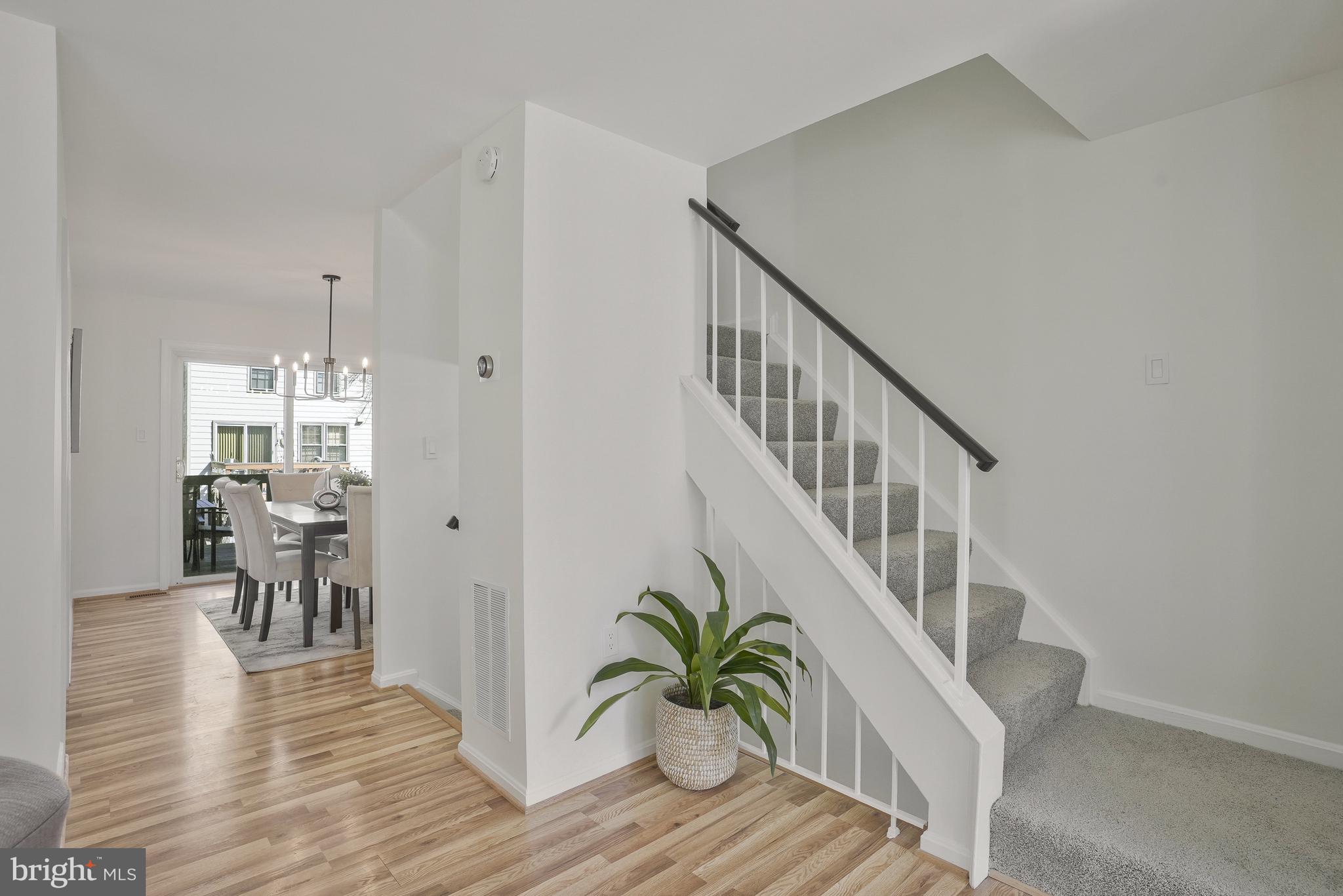 COLONY PARK - Residential