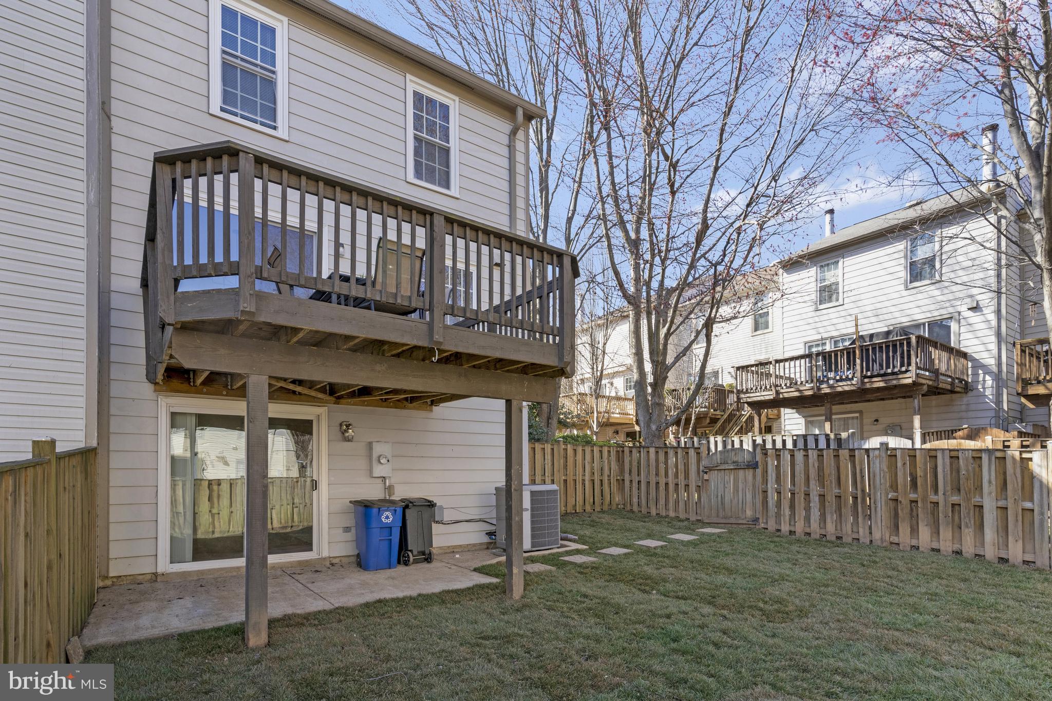 COLONY PARK - Residential