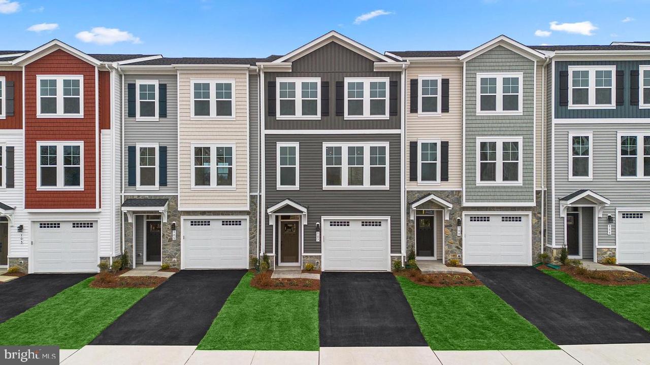 LAKE FREDERICK - Residential Lease