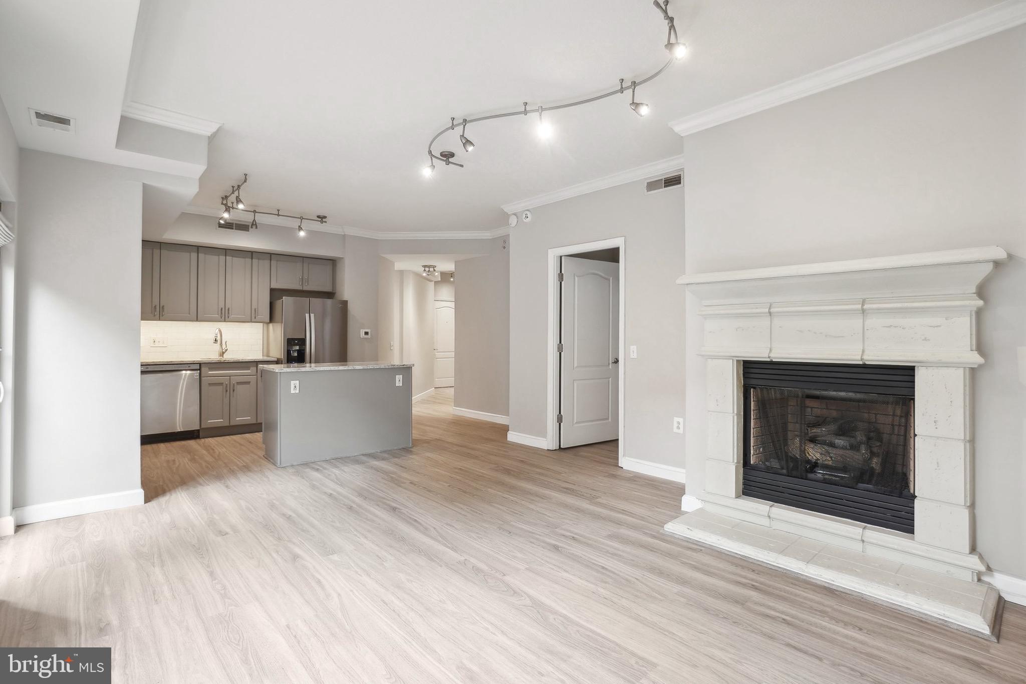 1441 RHODE ISLAND AVENUE NW M01