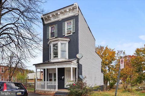 405 S 14TH STREET HARRISBURG PA 17104