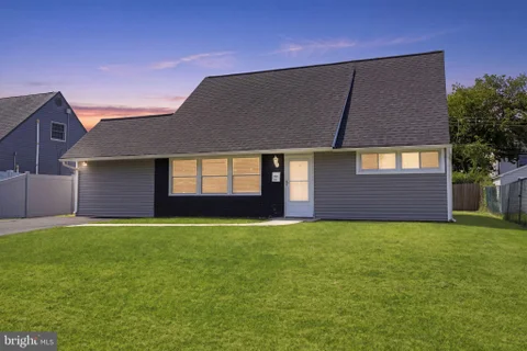 MLS: PABU2127392