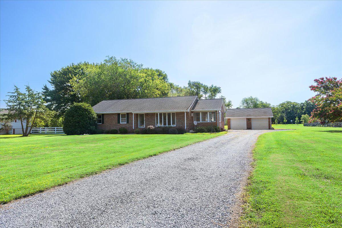 315 BENTONS PLEASURE ROAD