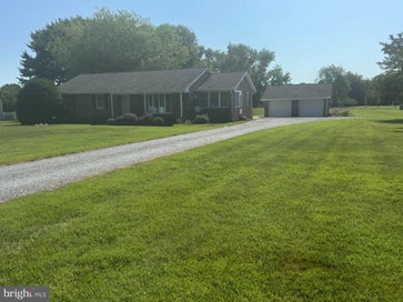 315 BENTONS PLEASURE ROAD CHESTER MD 21619
