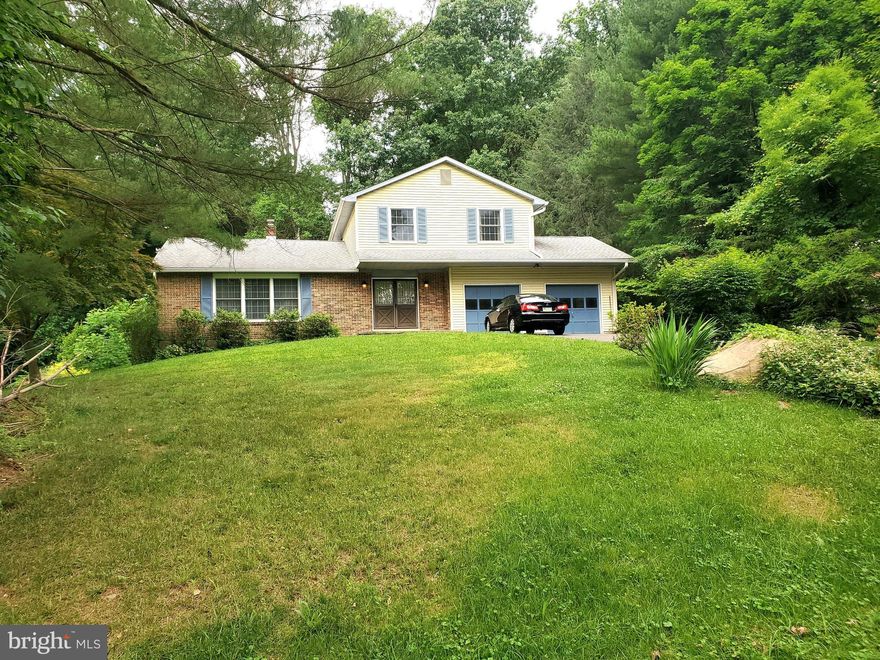 4 bedroom, 2 1/2 bath Colonial with 2 car garage in popular Tara next to Glen Farms, convenient to the University of Delaware, shopping and dining yet tucked away on a private, wooded half acre lot! Beautiful double door entry, spacious living room, family room with brick hearth wood burning fireplace and slider leading to the yard. Spacious eat-in kitchen with lots of cabinet space. Convenient first floor laundry.  Needs TLC, but a similar house on Rhett Lane just sold for $420,000.   Being sold as is to settle an estate.