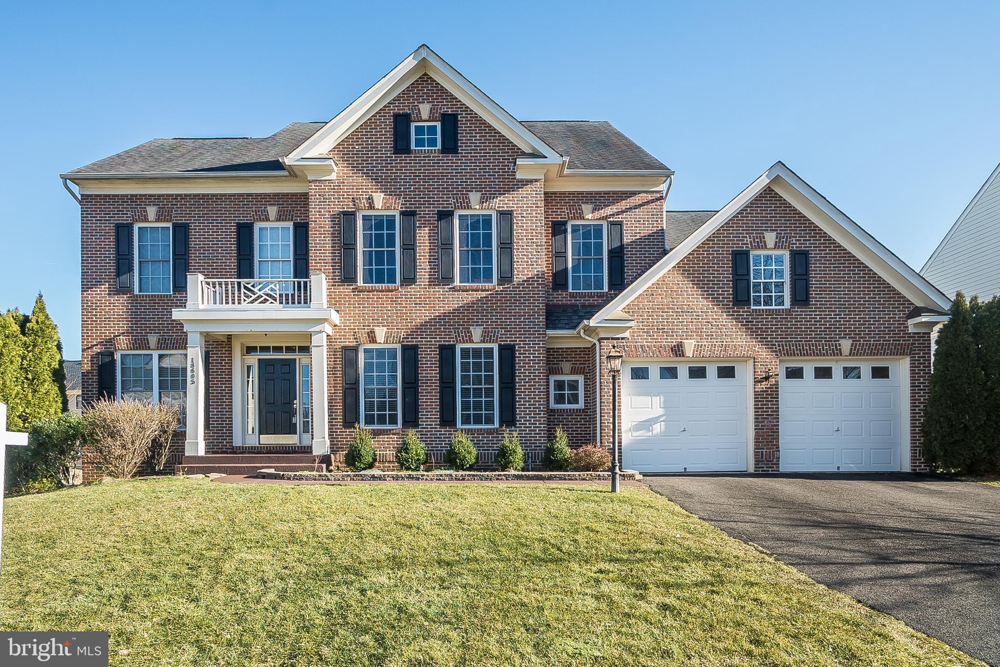 STONE WALL MANOR - Residential