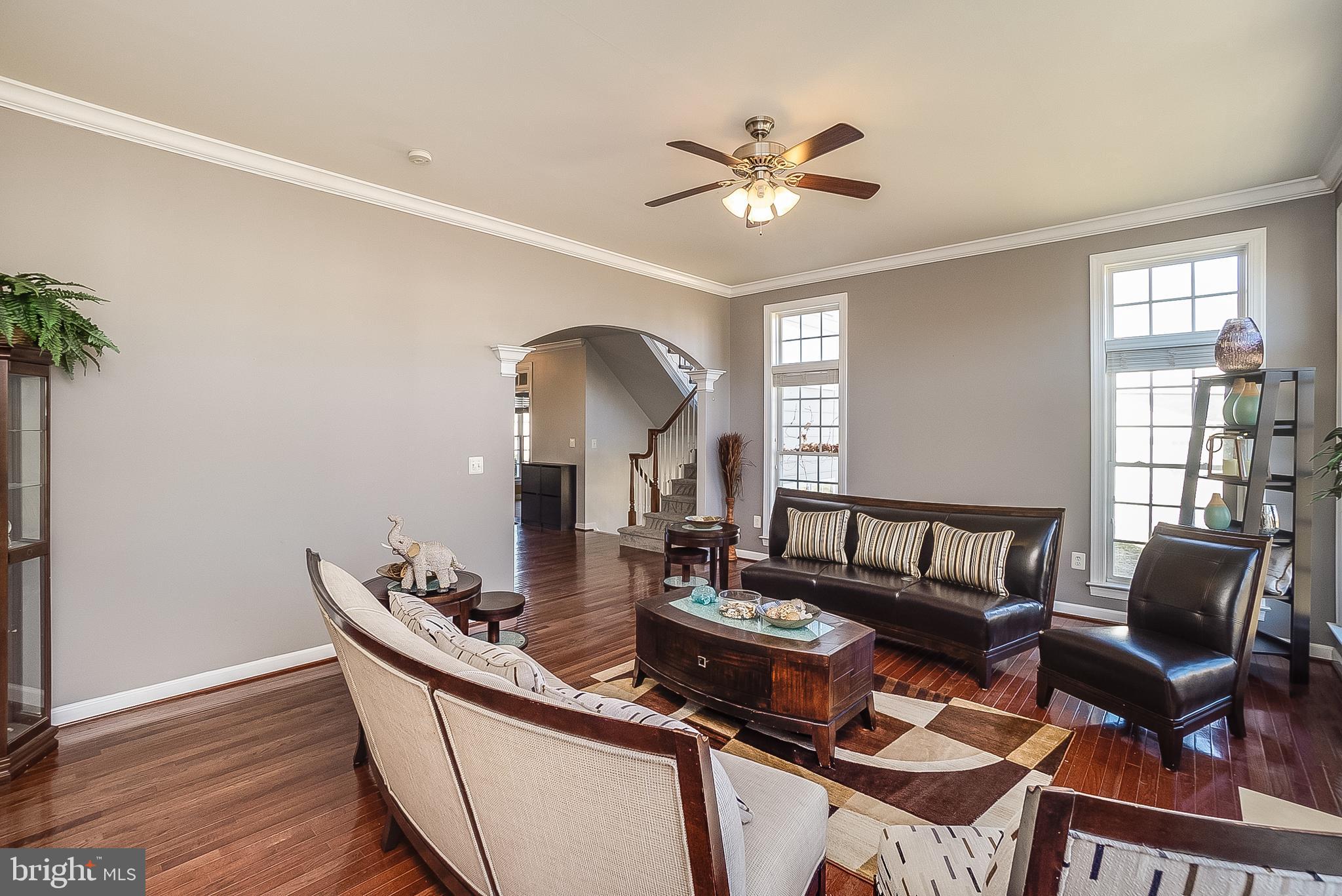 STONE WALL MANOR - Residential