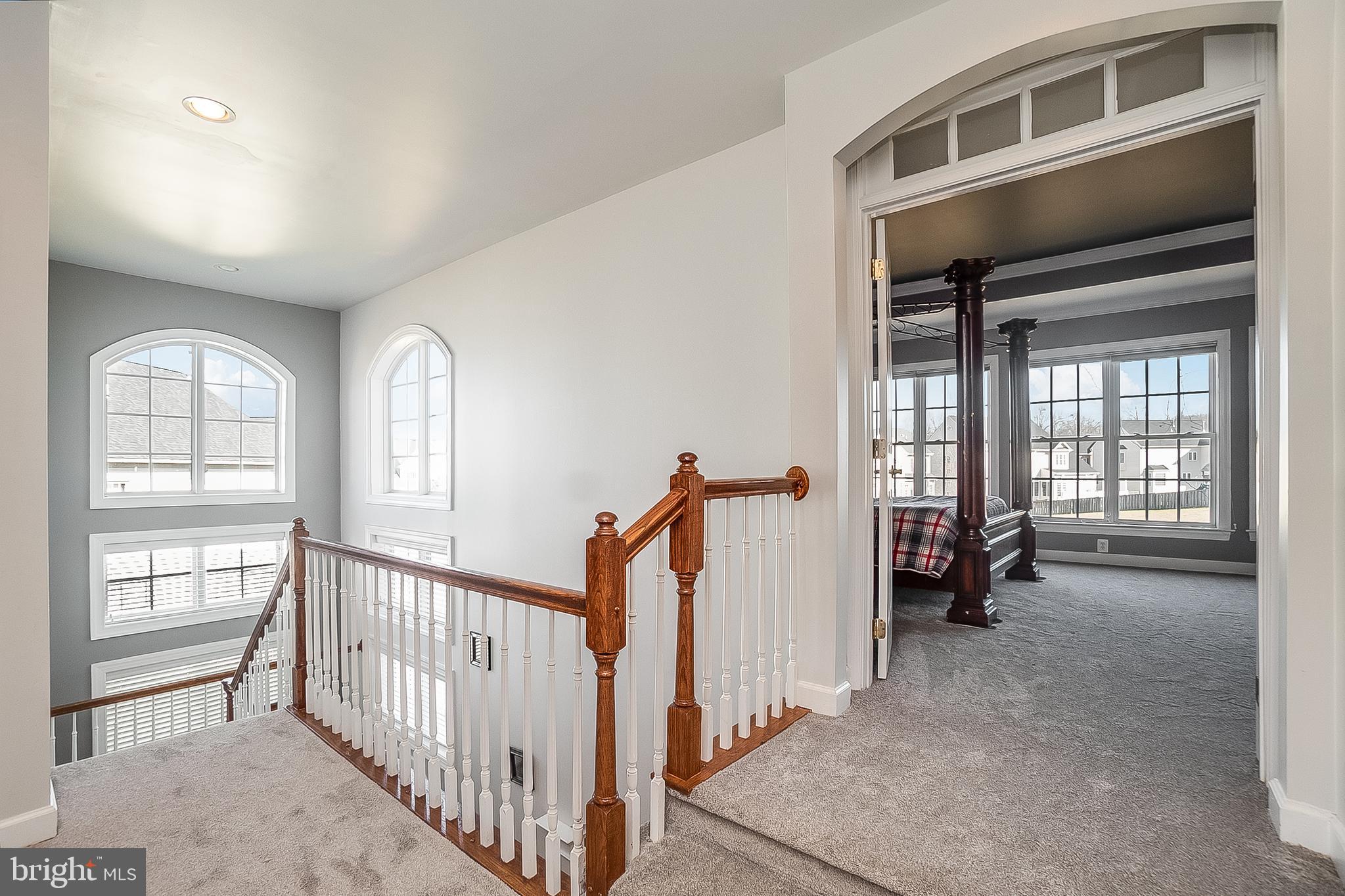 STONE WALL MANOR - Residential