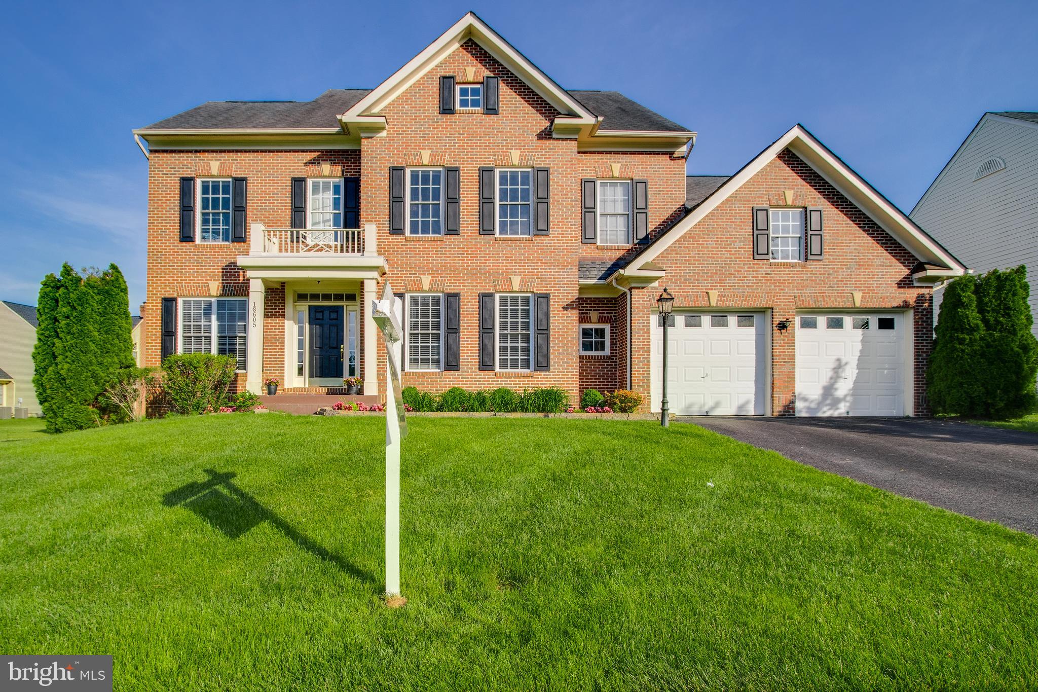 STONE WALL MANOR - Residential