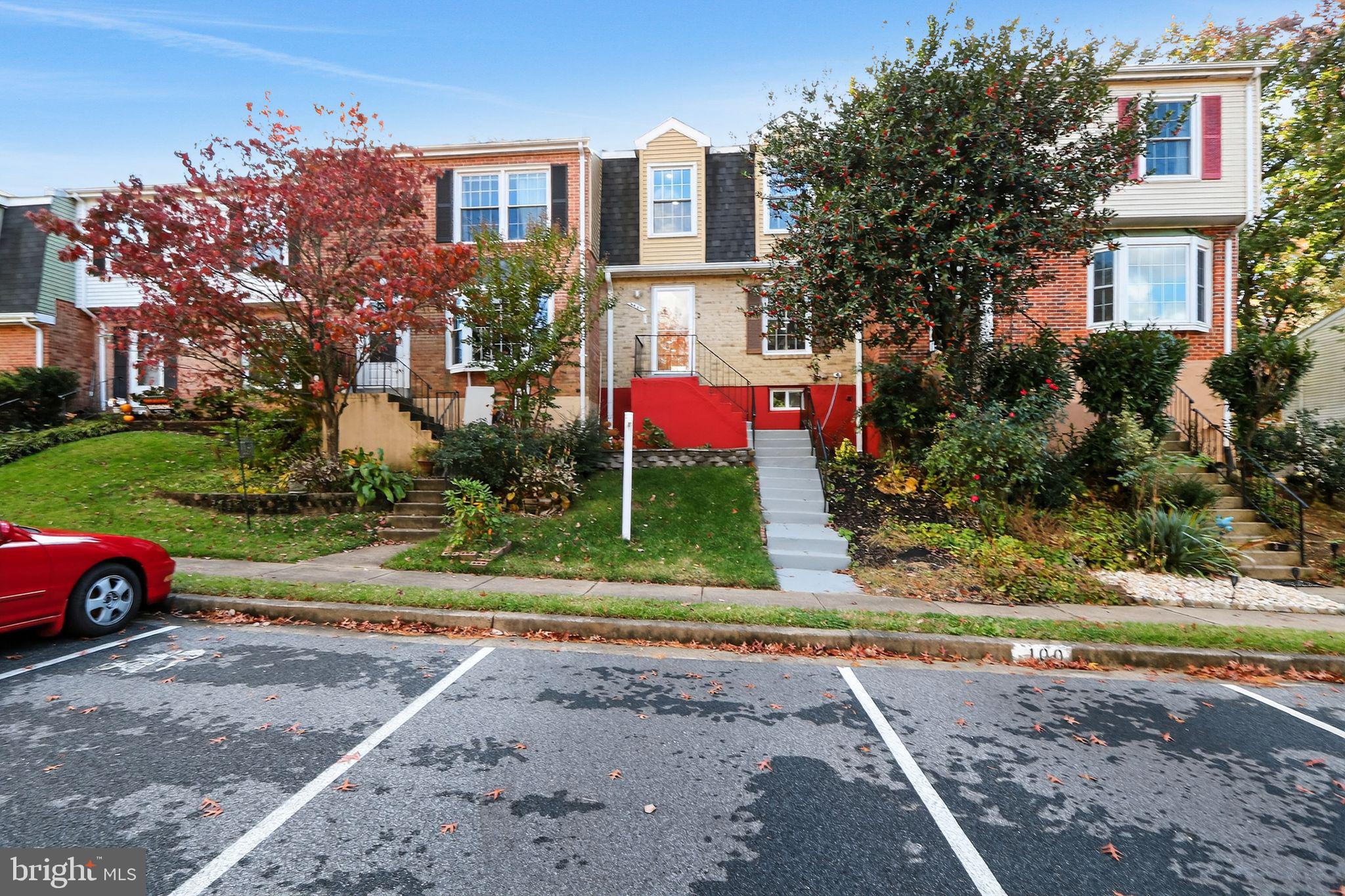 6461 ROCKSHIRE COURT