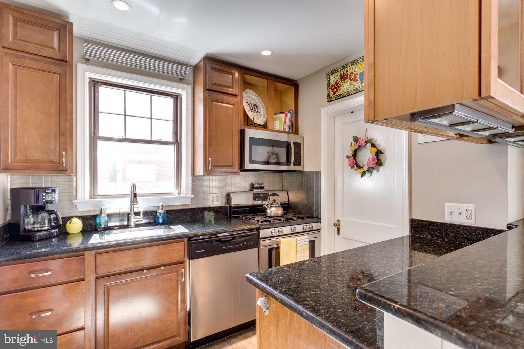 ROSEMONT PARK - Residential