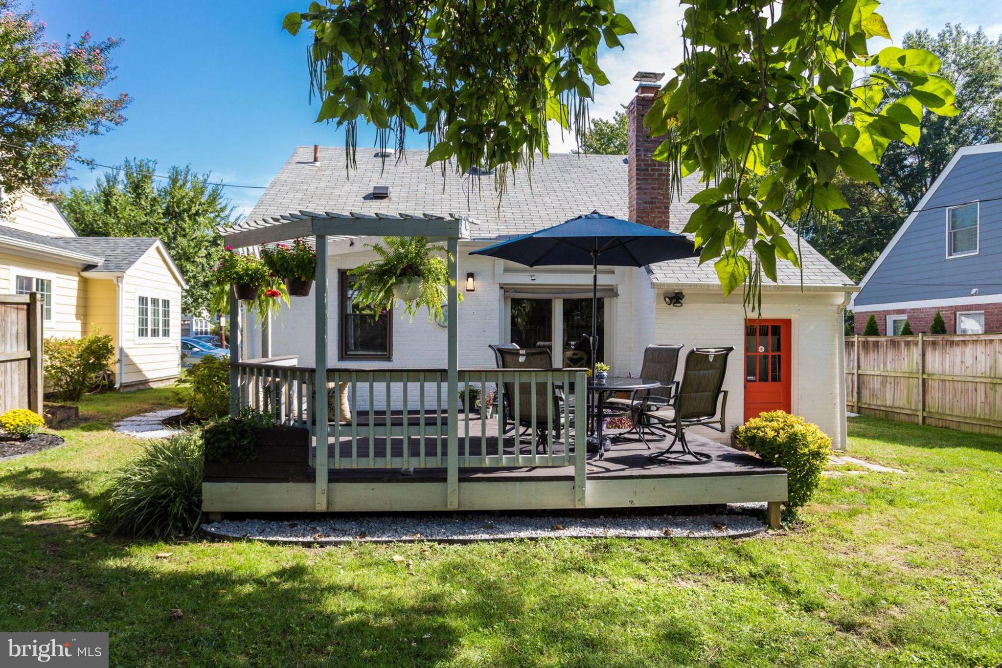 ROSEMONT PARK - Residential