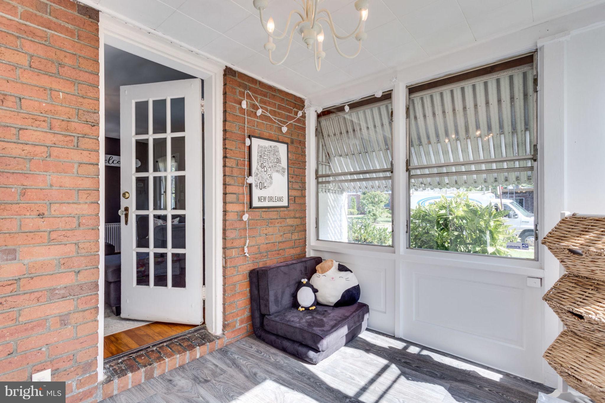 ROSEMONT PARK - Residential