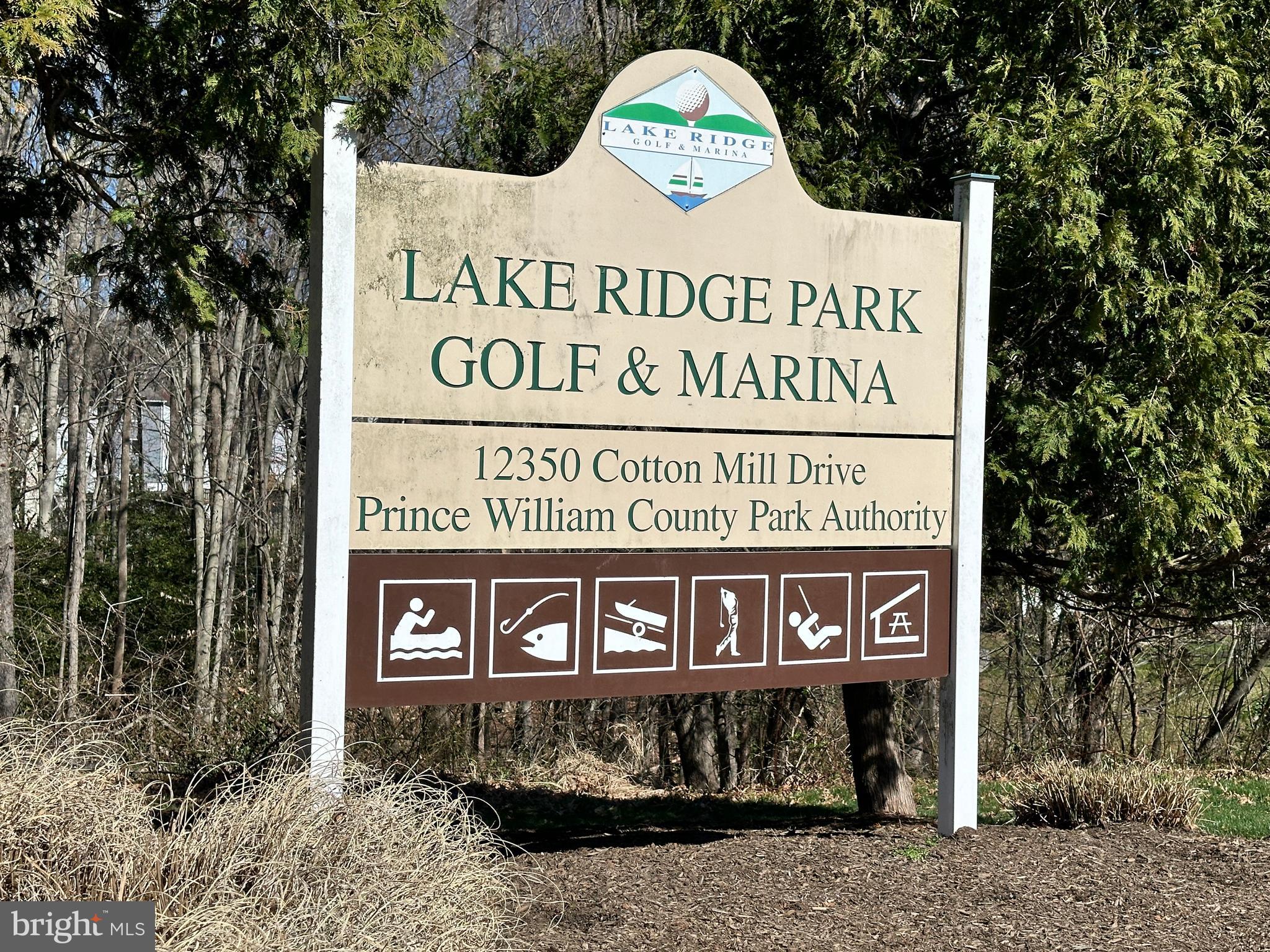 LAKE RIDGE - Residential