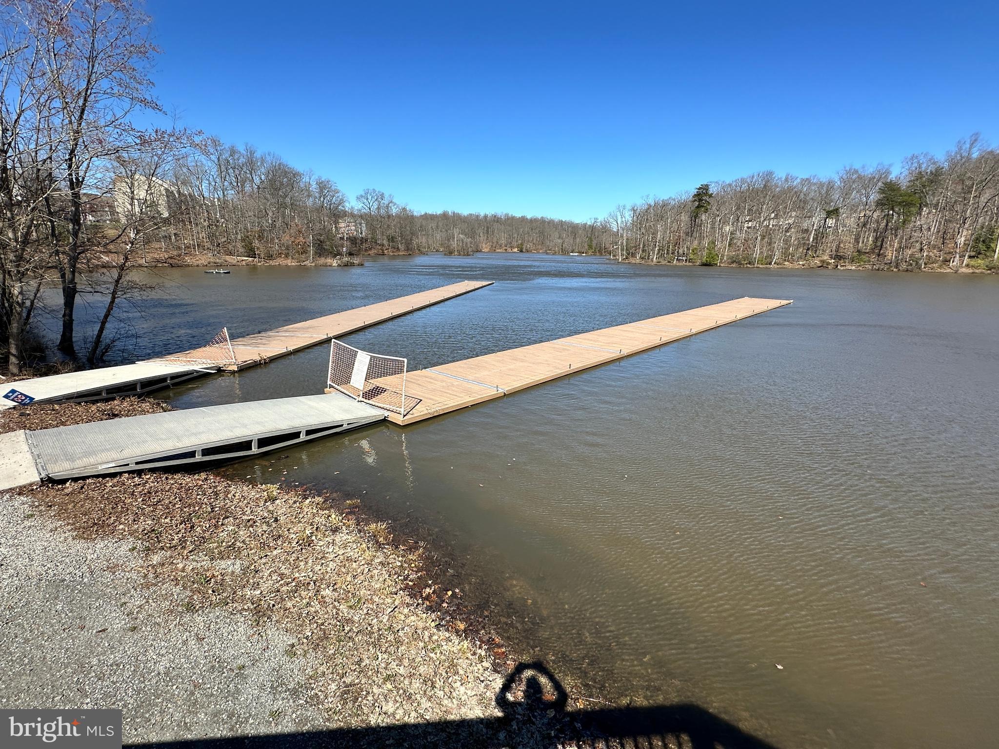 LAKE RIDGE - Residential