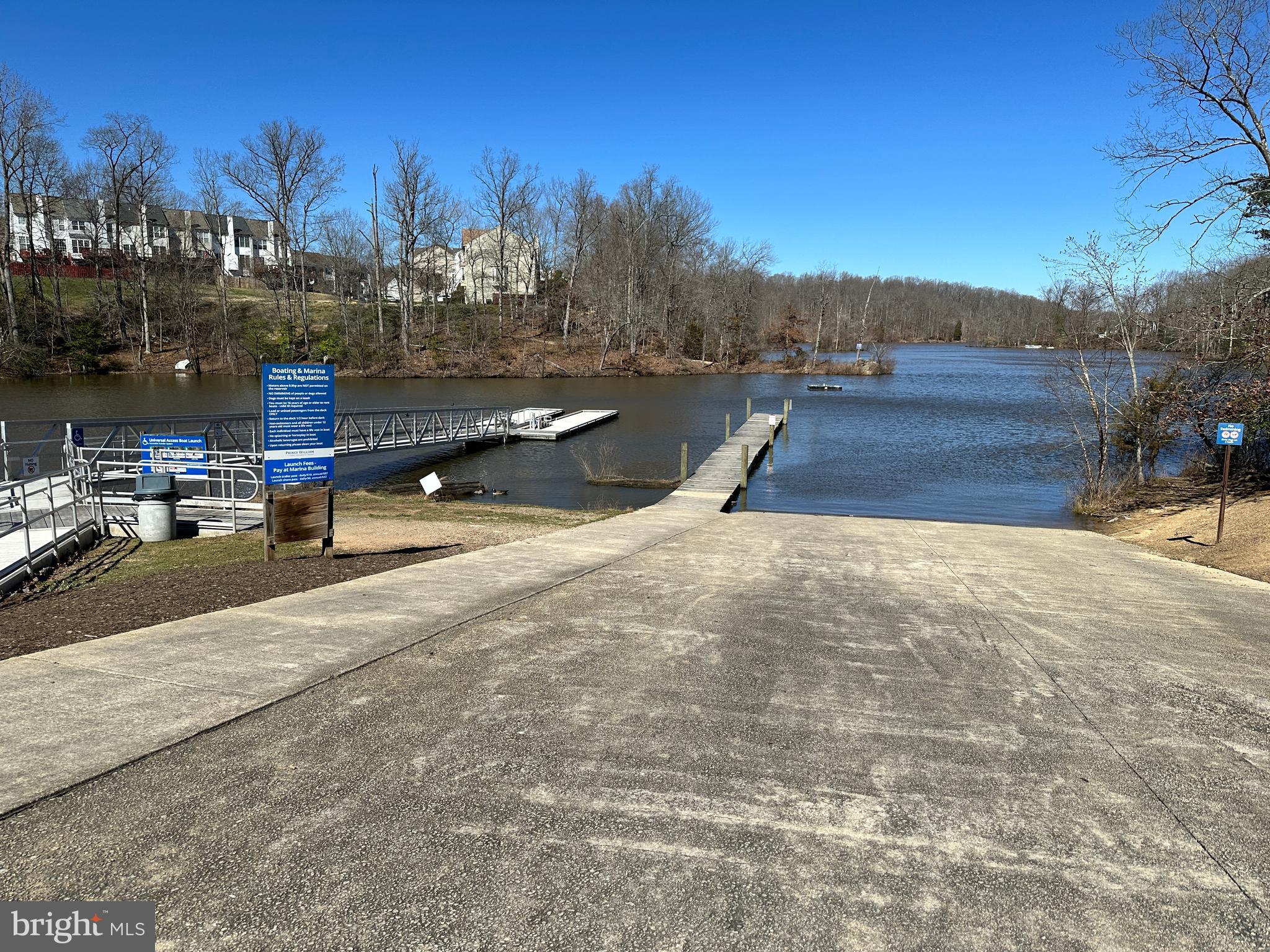 LAKE RIDGE - Residential