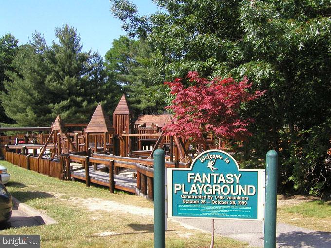 LAKE RIDGE - Residential