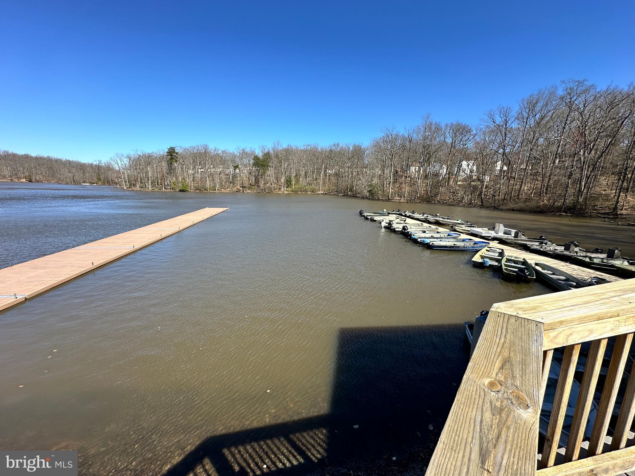 LAKE RIDGE - Residential