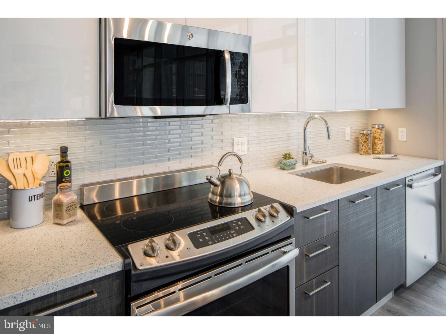 WASHINGTON SQ - Residential Lease
