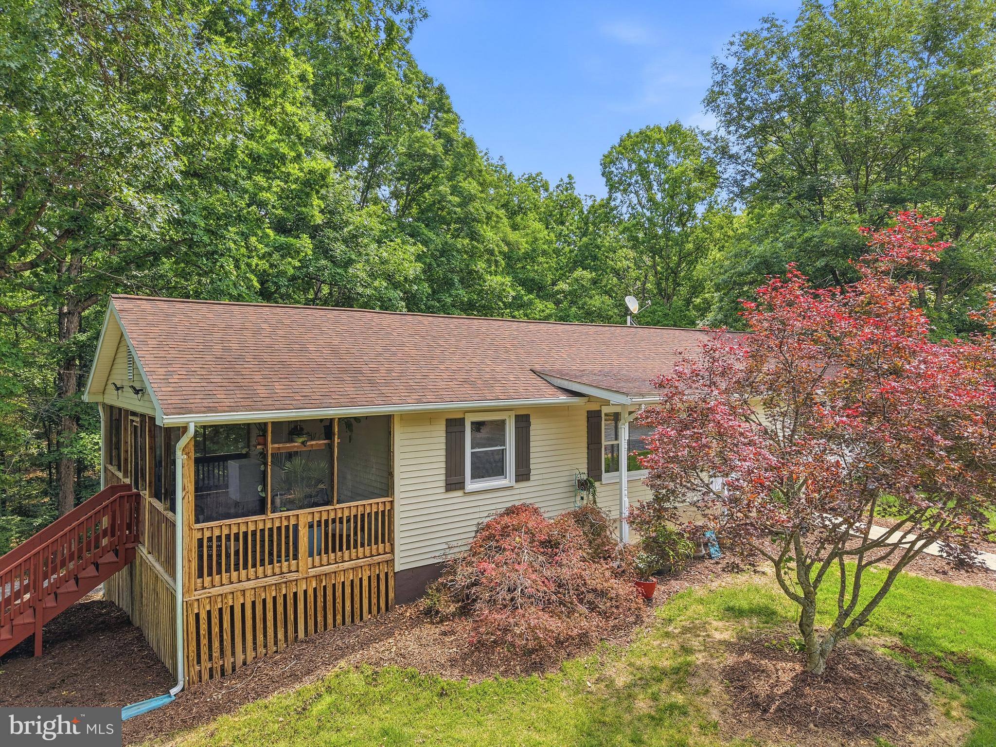 356 WHITE OAK LANE