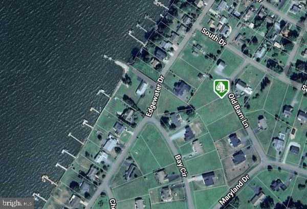 BAY VIEW ESTATES - Land