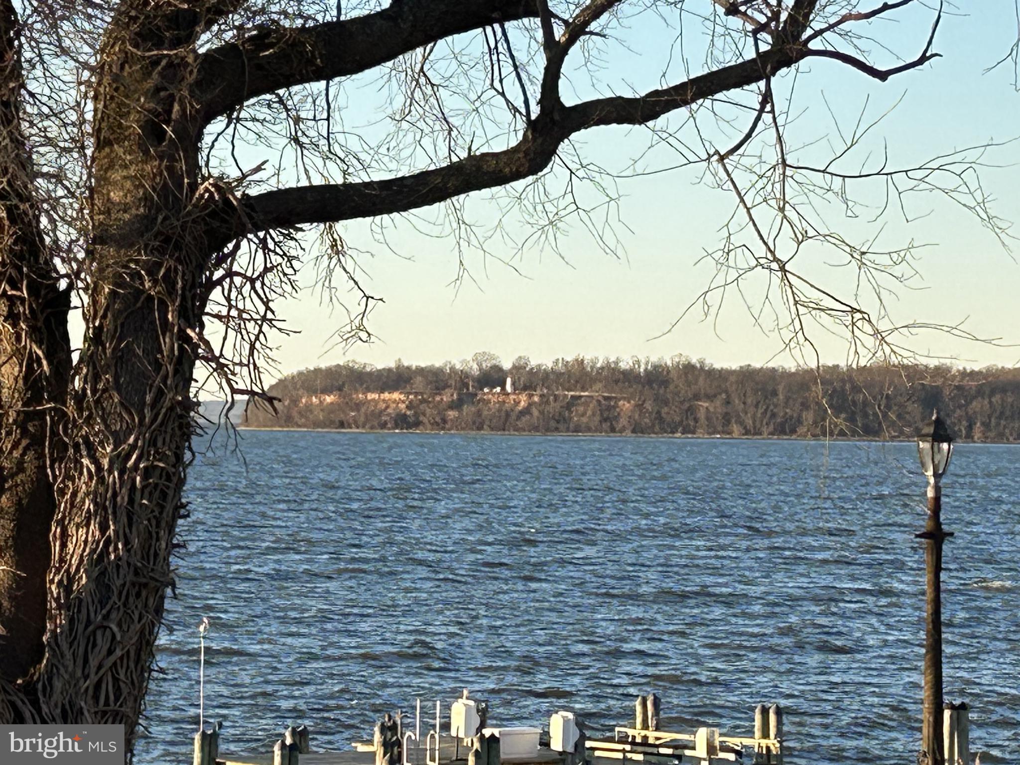 BAY VIEW ESTATES - Land