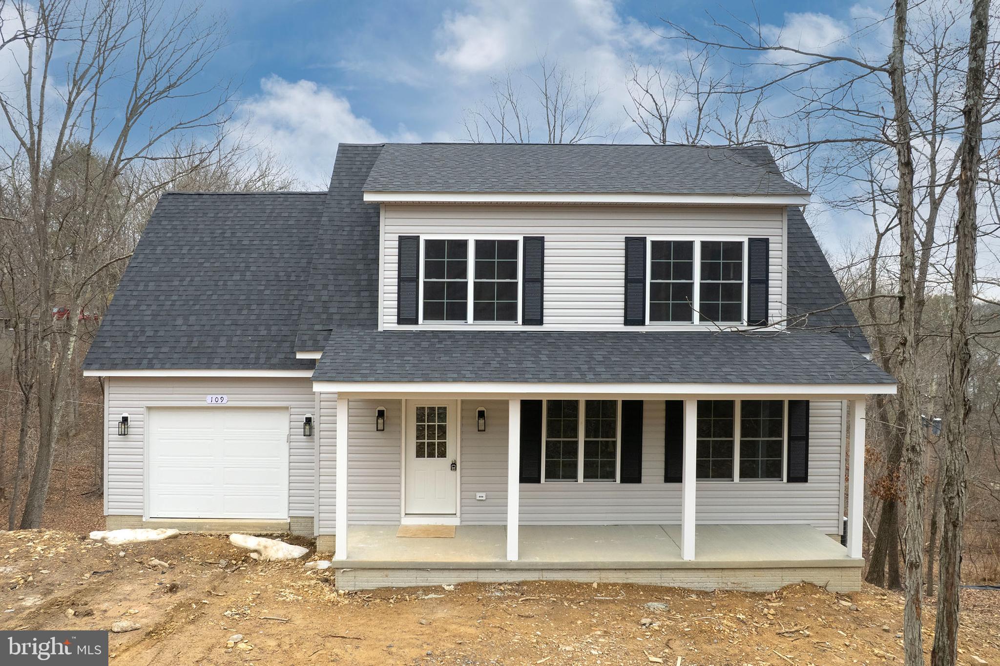 LAKE HOLIDAY ESTATES - Residential