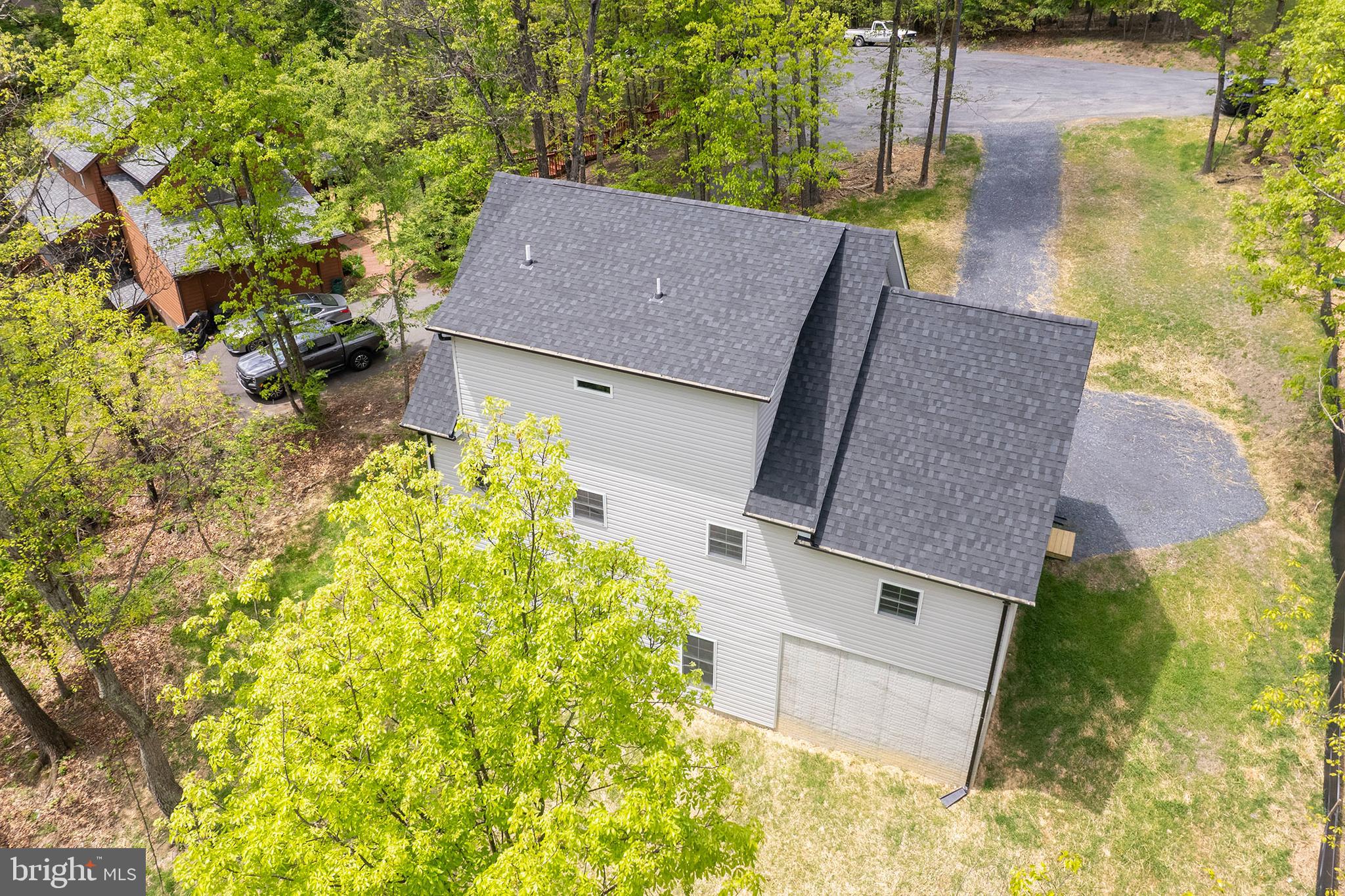 LAKE HOLIDAY ESTATES - Residential