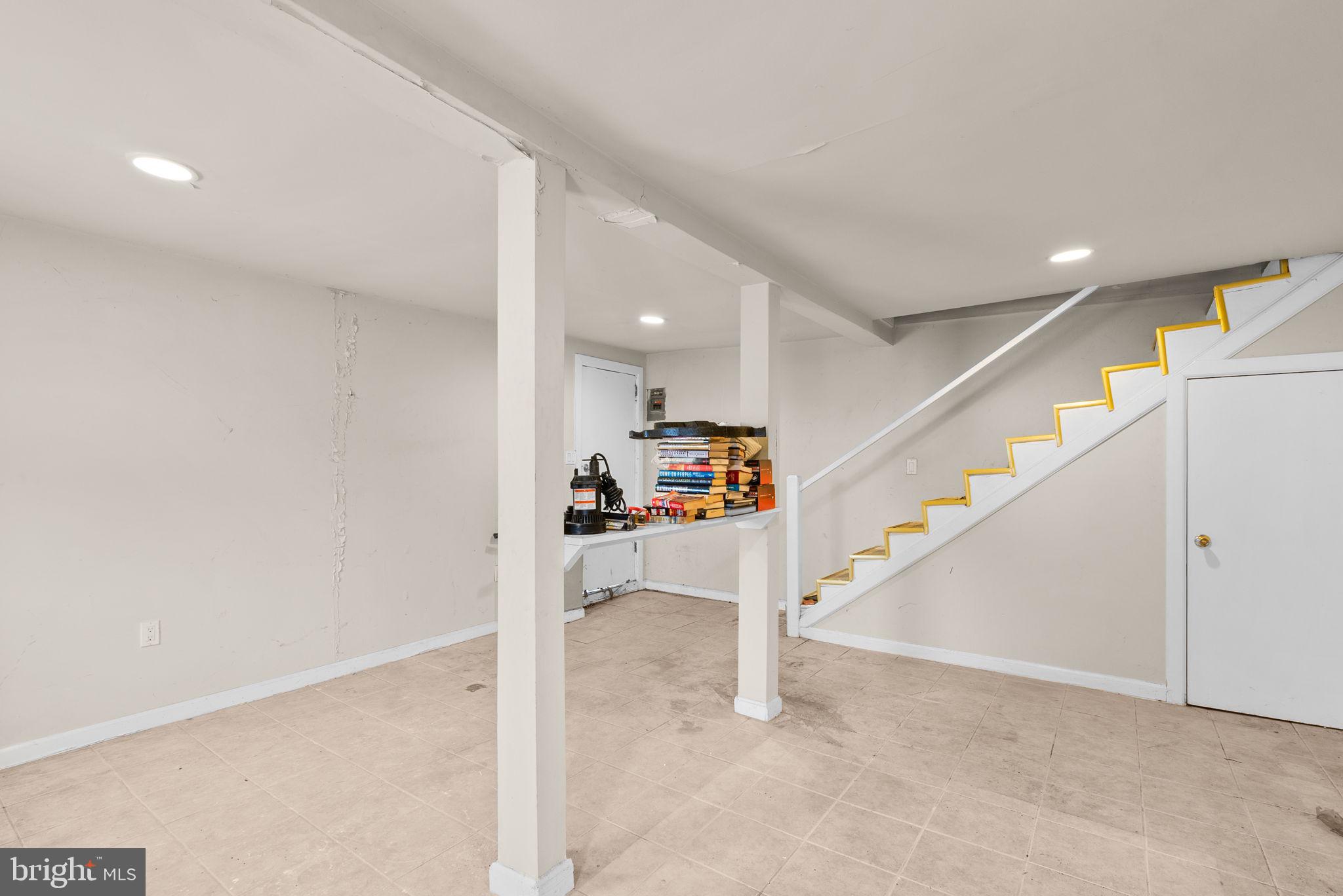 EASTERWOOD - Commercial Sale