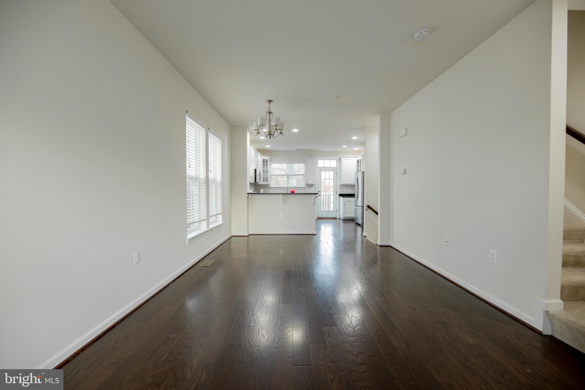 FALLS GROVE - Residential Lease