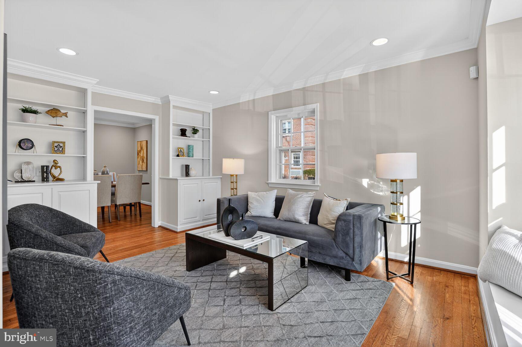 KENWOOD FOREST - Residential