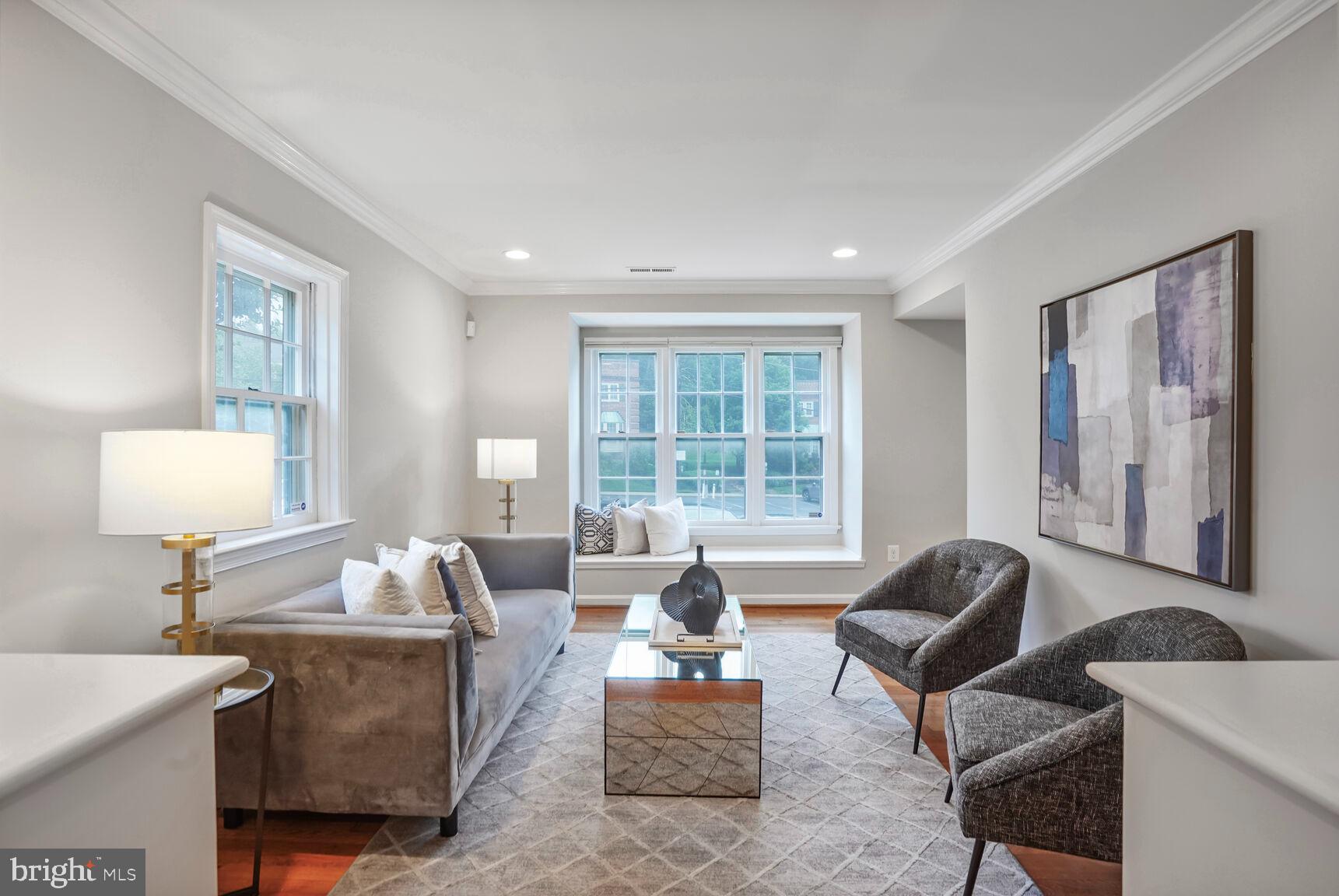 KENWOOD FOREST - Residential