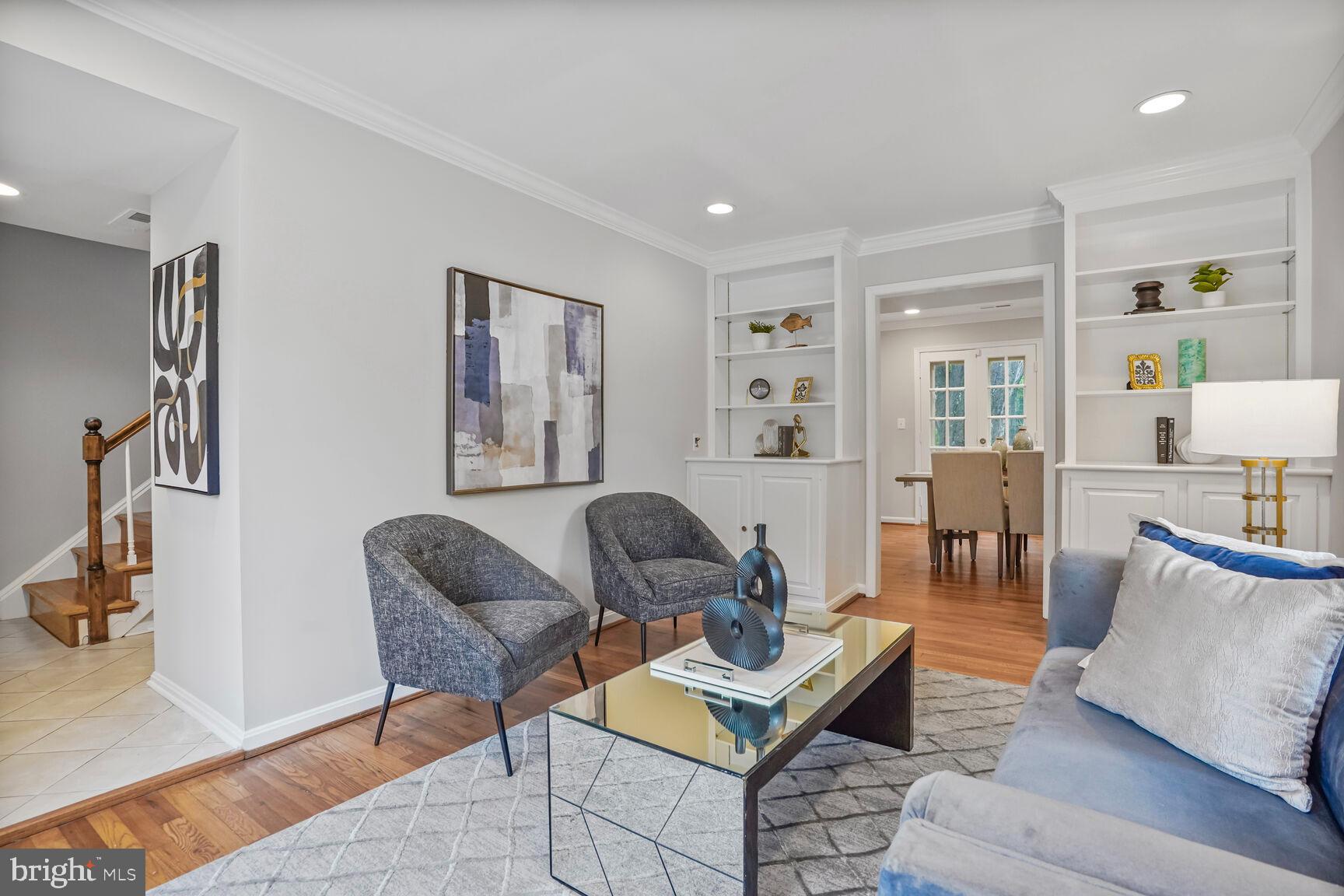 KENWOOD FOREST - Residential