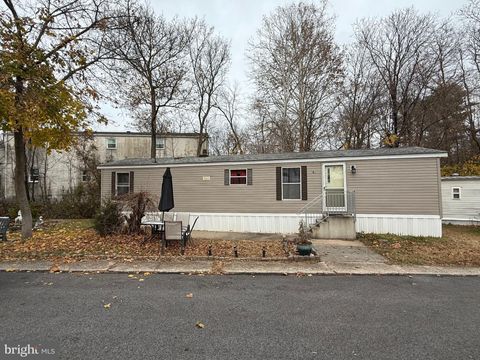 41 TERRACE DRIVE PHOENIXVILLE PA 19460