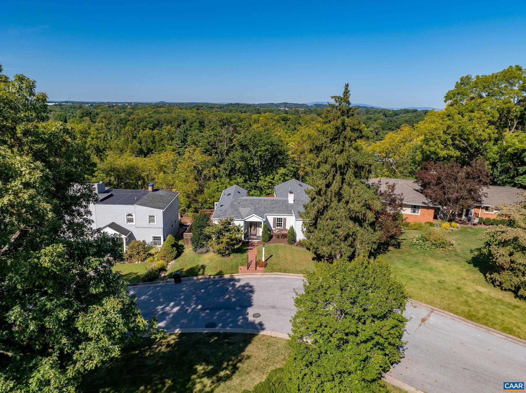 ROSE CLIFF - Residential