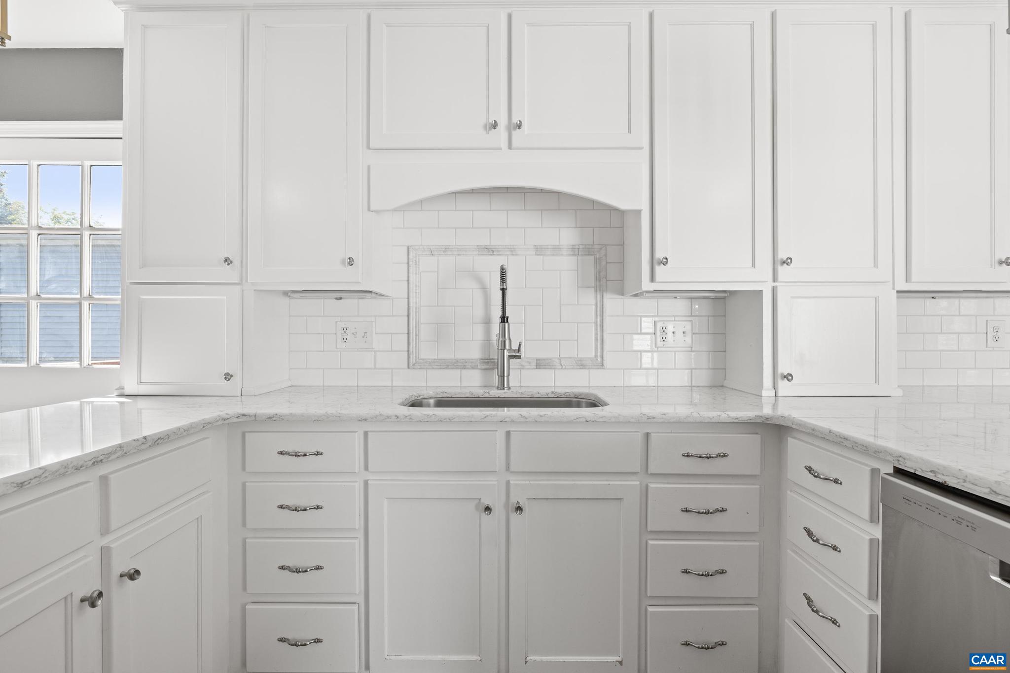 ROSE CLIFF - Residential