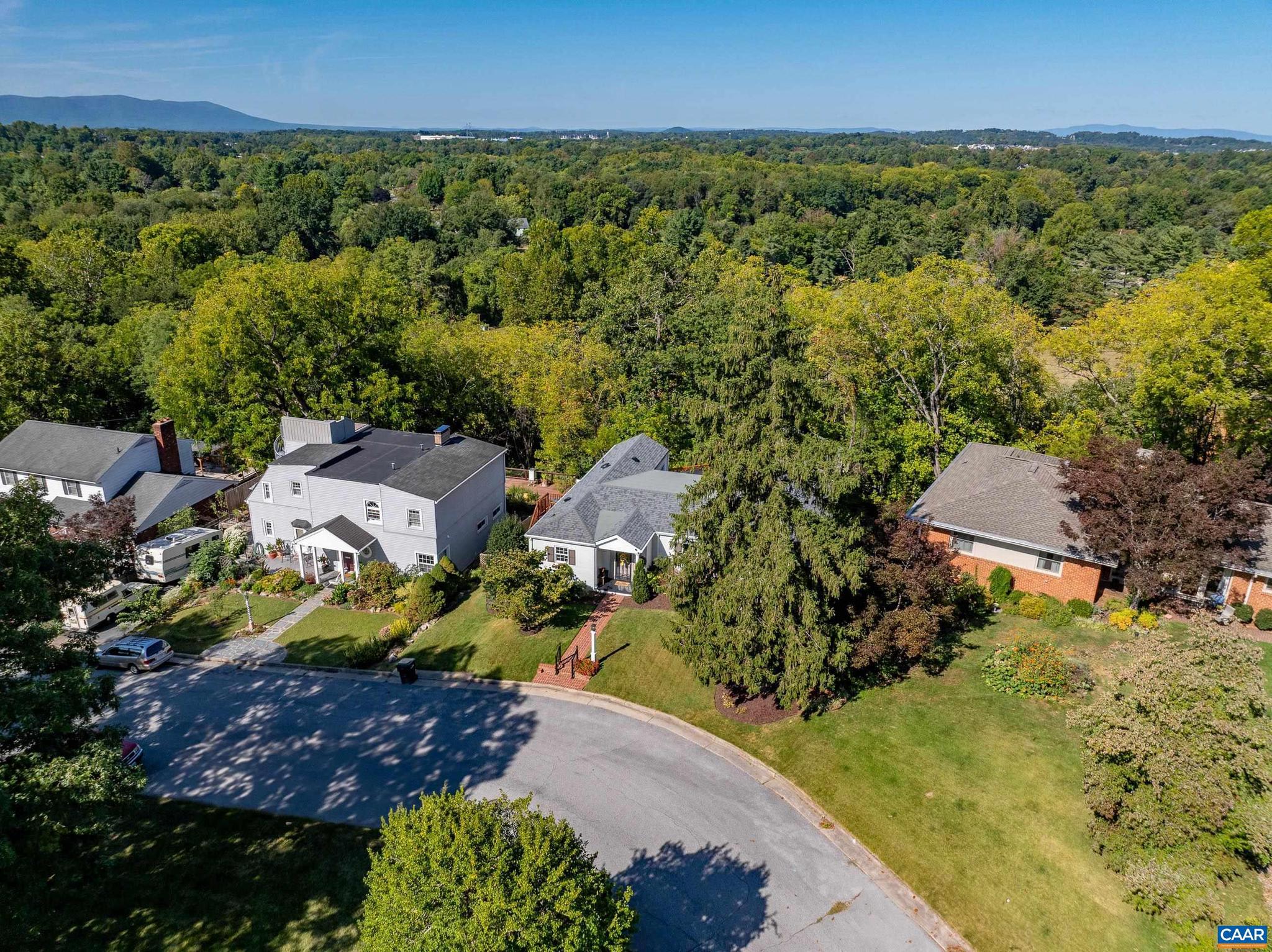 ROSE CLIFF - Residential