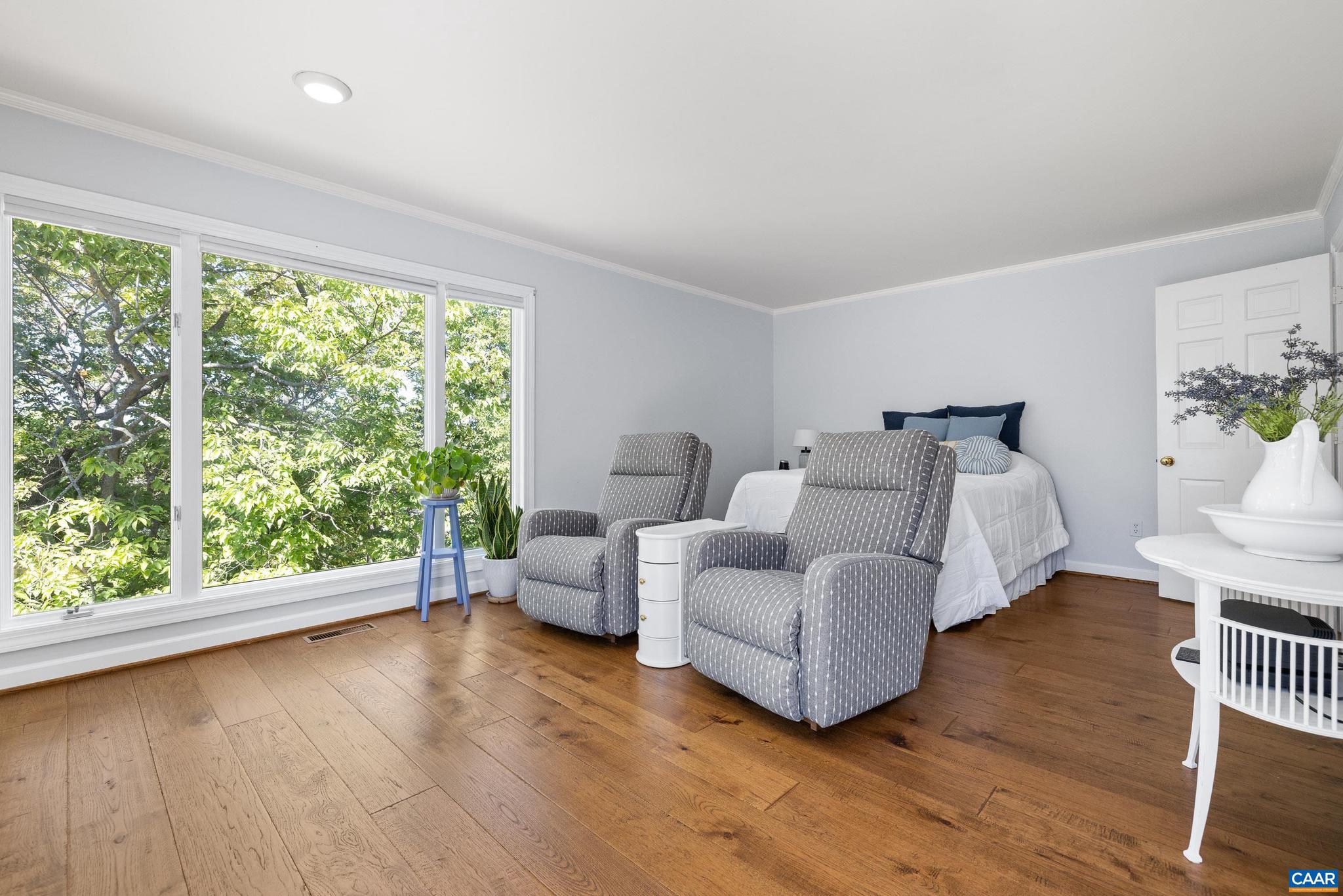 ROSE CLIFF - Residential