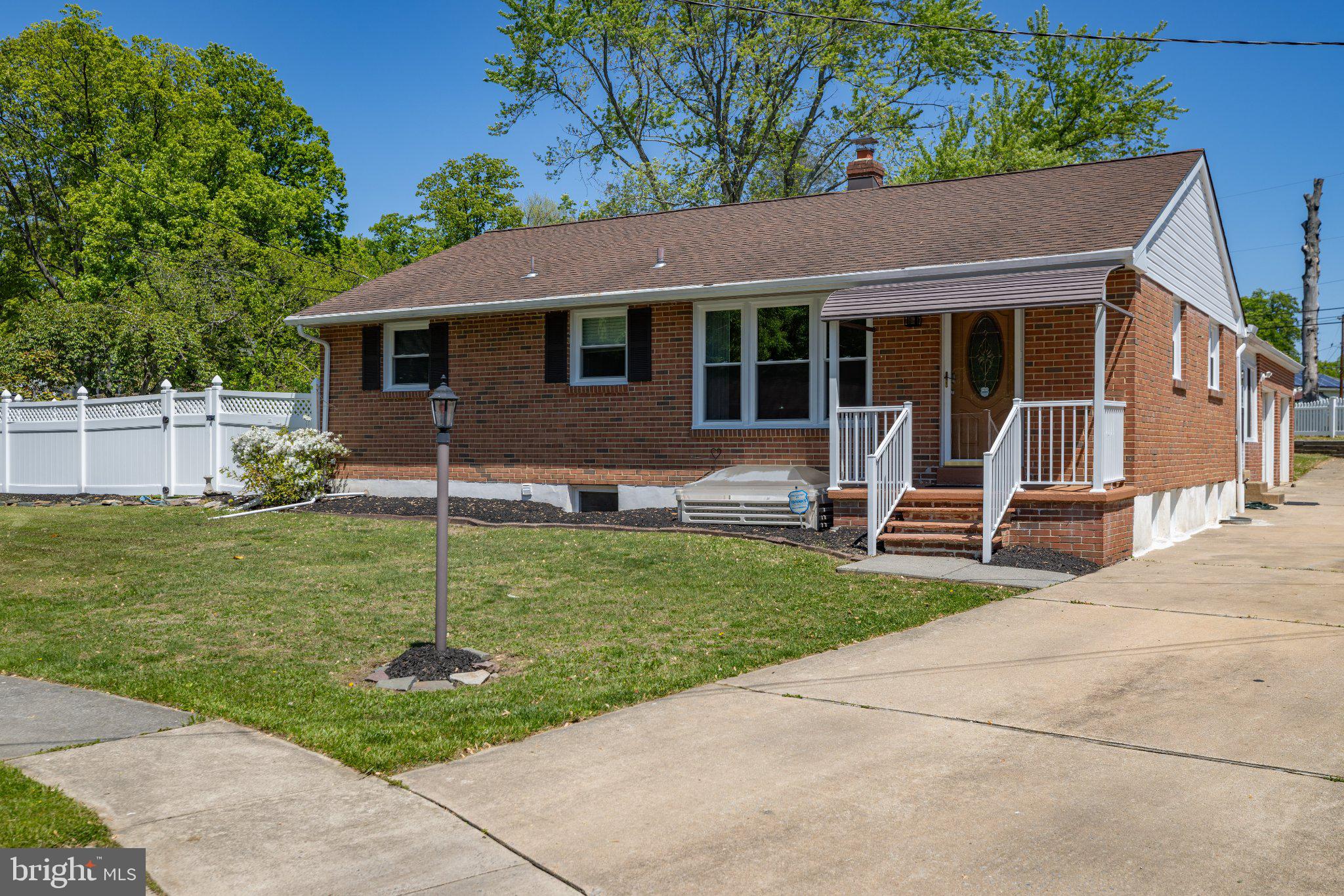 1837 SAW MILL DRIVE