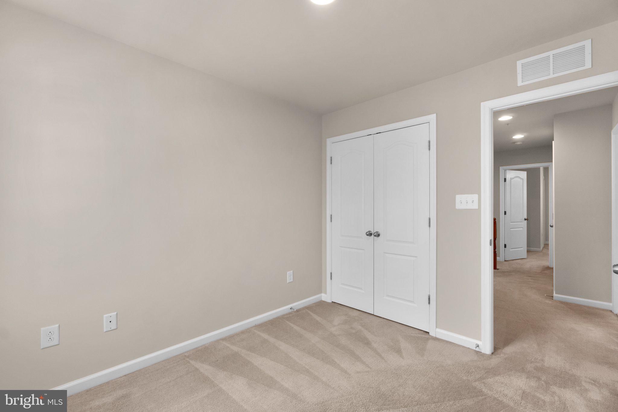 BLUE STREAM - Residential Lease