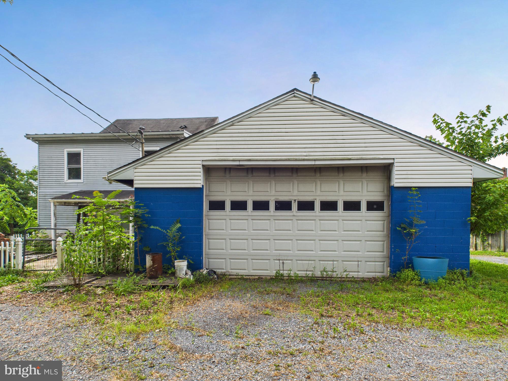5714 JONESTOWN ROAD