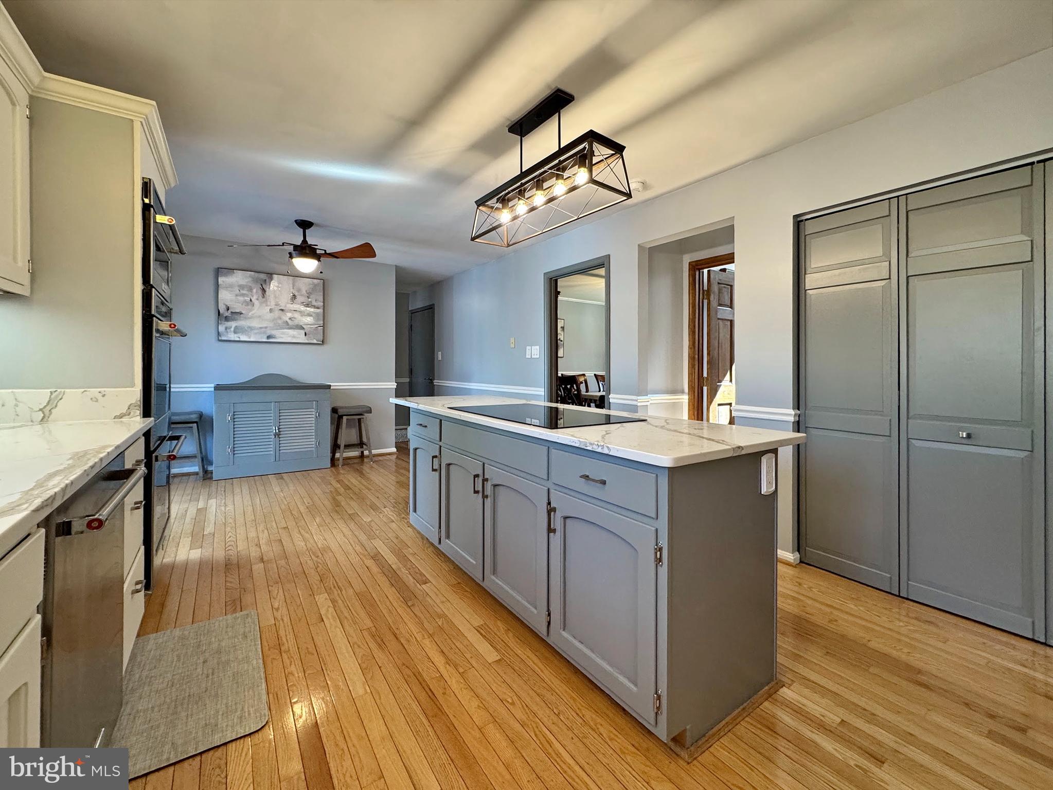 CAERNARVON WOODS - Residential