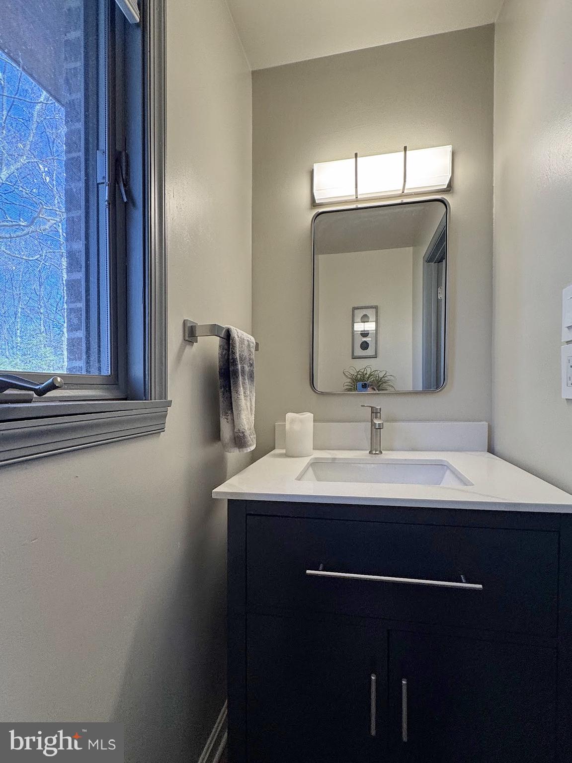 CAERNARVON WOODS - Residential