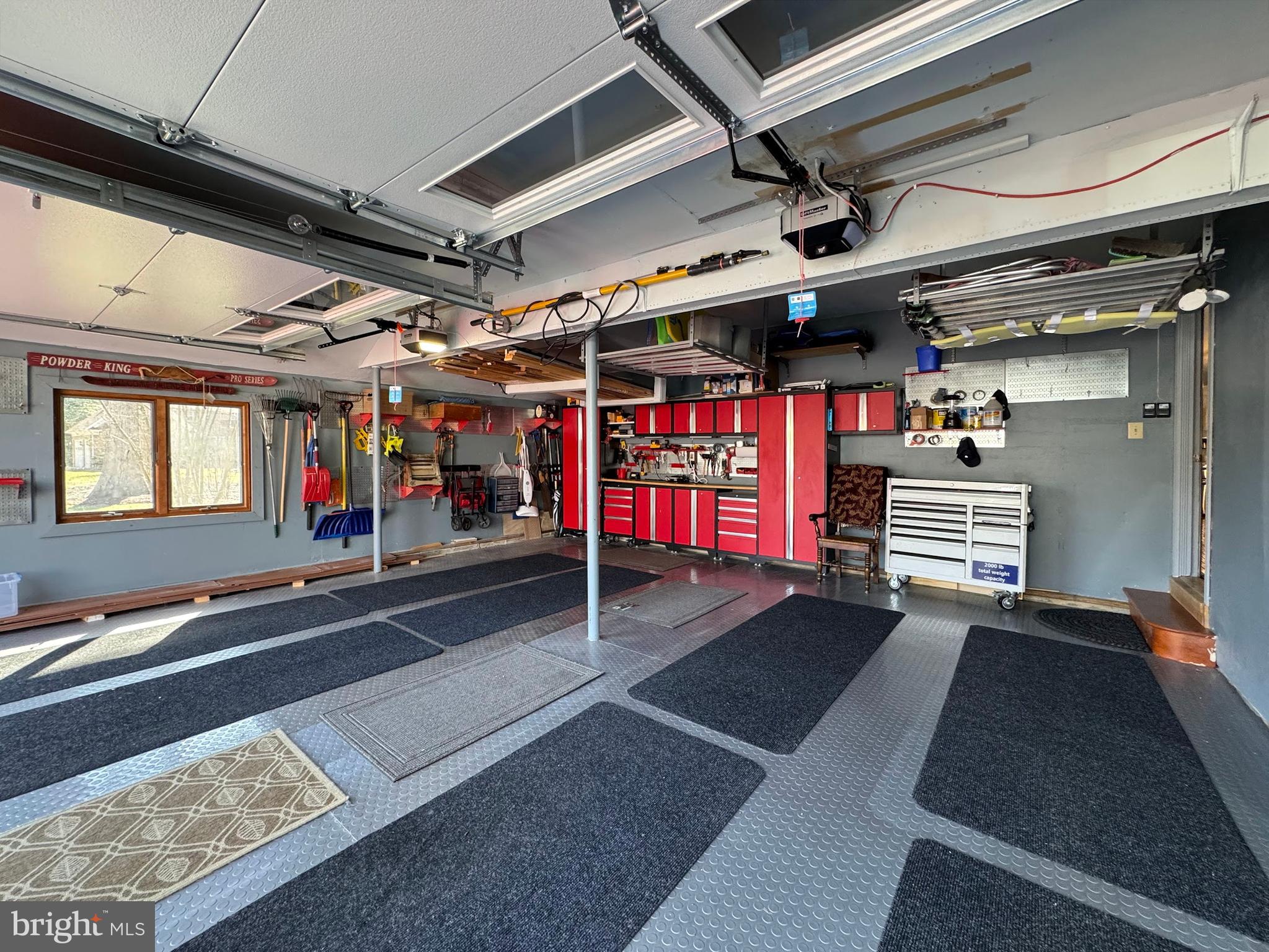 CAERNARVON WOODS - Residential